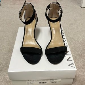 Ann Taylor Alaina Suede Ankle Strap sandal. black sz 5